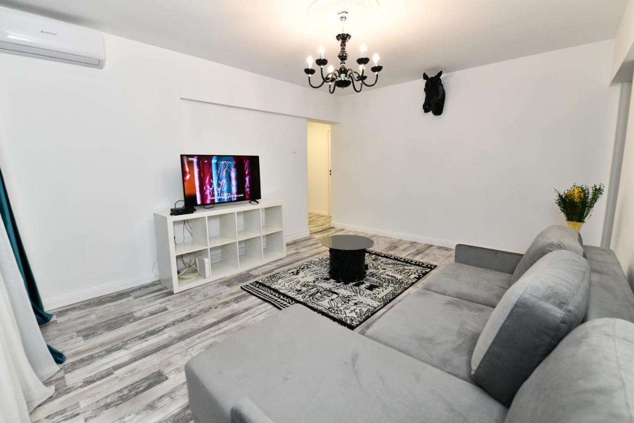 דירות בוקרשט Transilvania Apartament מראה חיצוני תמונה